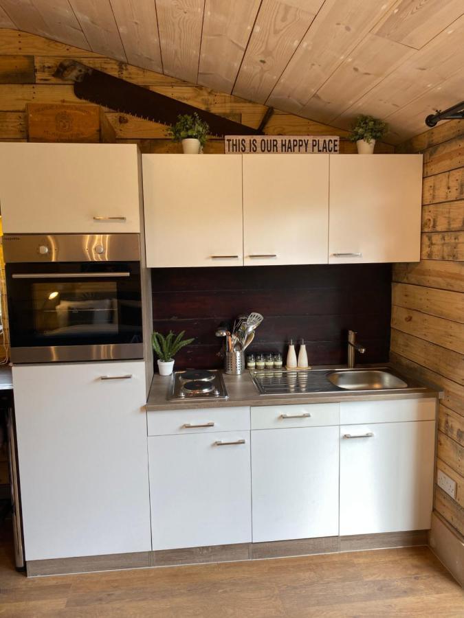 Willow Court Farm Studio East & Petting Farm, 8 Mins To Legoland & Windsor, 15 Mins To Lapland Uk Exterior foto